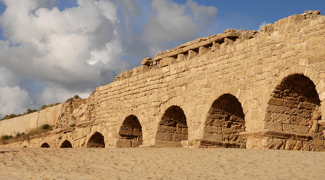 207-The Roman Aqueduct